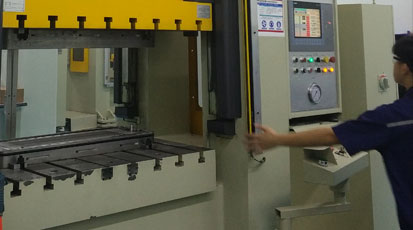 hydraulic press machine installing