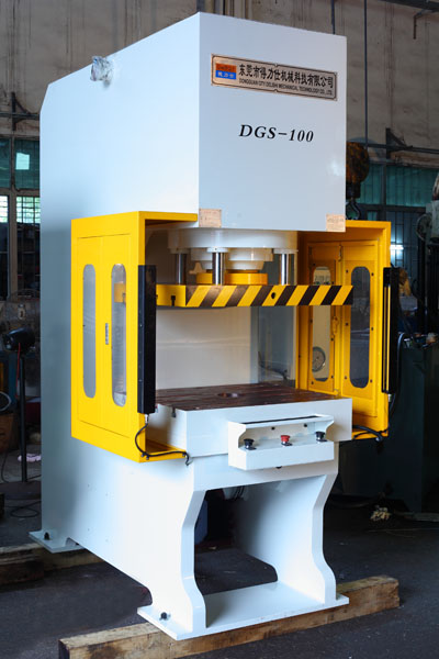 single column hydraulic press