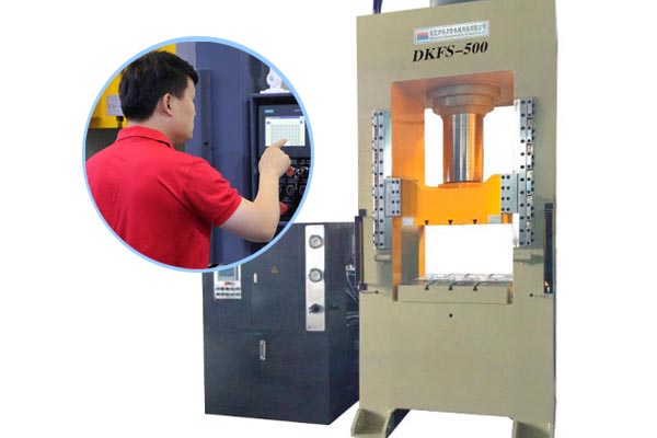 Setting Up a Deep Drawing Hydraulic Press